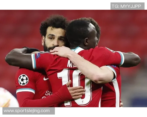 国米与巴萨友谊赛战平点球大战激烈引发全场热烈反响