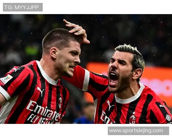 欧冠激战：AC米兰逆袭曼城红牌争议引发全场热议