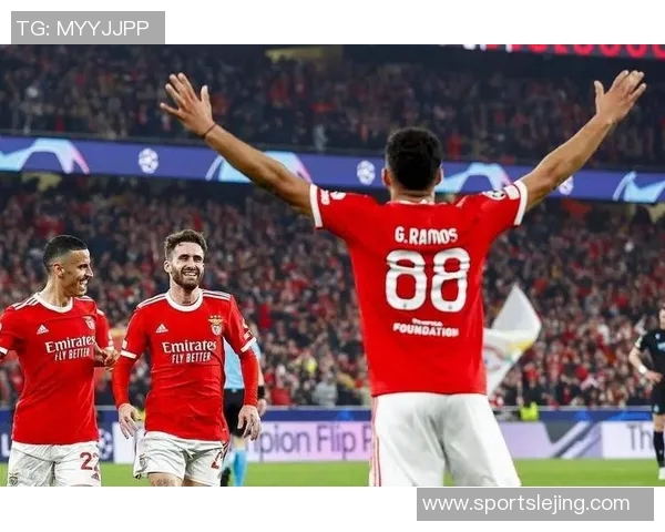 本菲卡逆袭巴黎圣日耳曼5-1神扑引发争议判罚全场沸腾